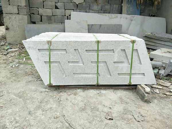 洛阳地板砖-青石地板砖原石加工实拍