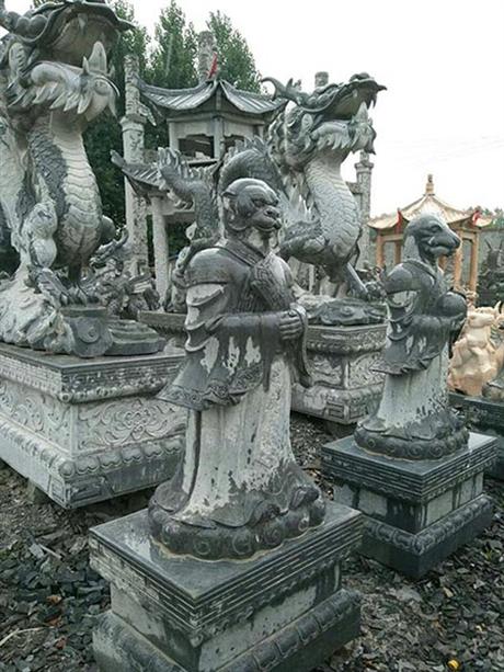 石雕龙