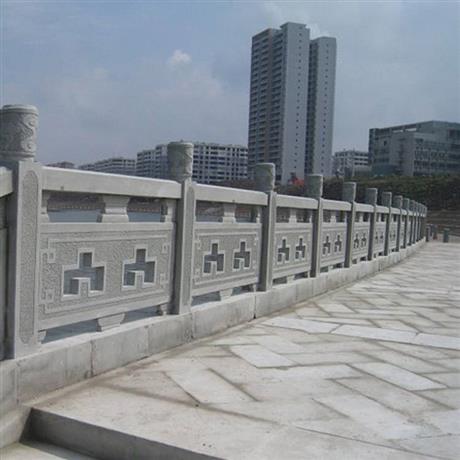 石栏杆